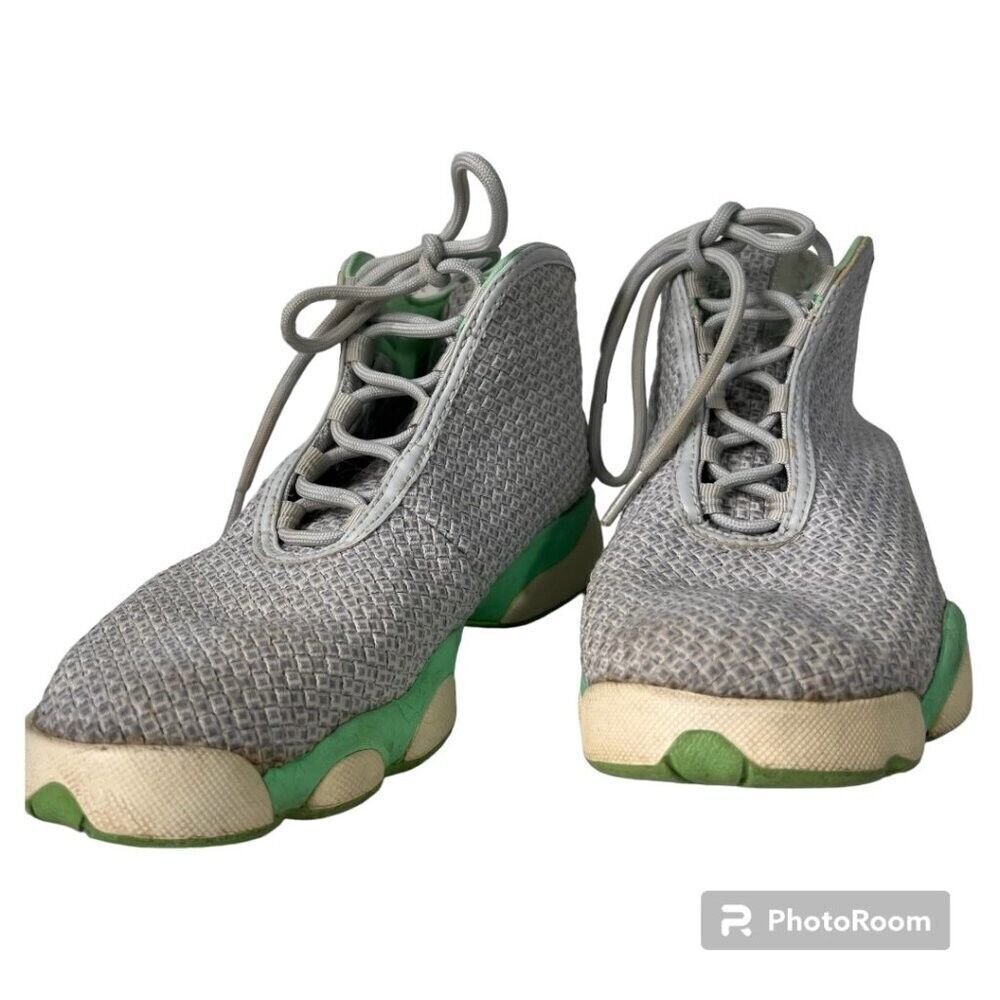Air Jordan Horizon Green Glow Sneakers‎ Gray Mint ladies 6.5 or kids 5